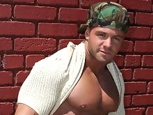 Hot gay muscle ass pics